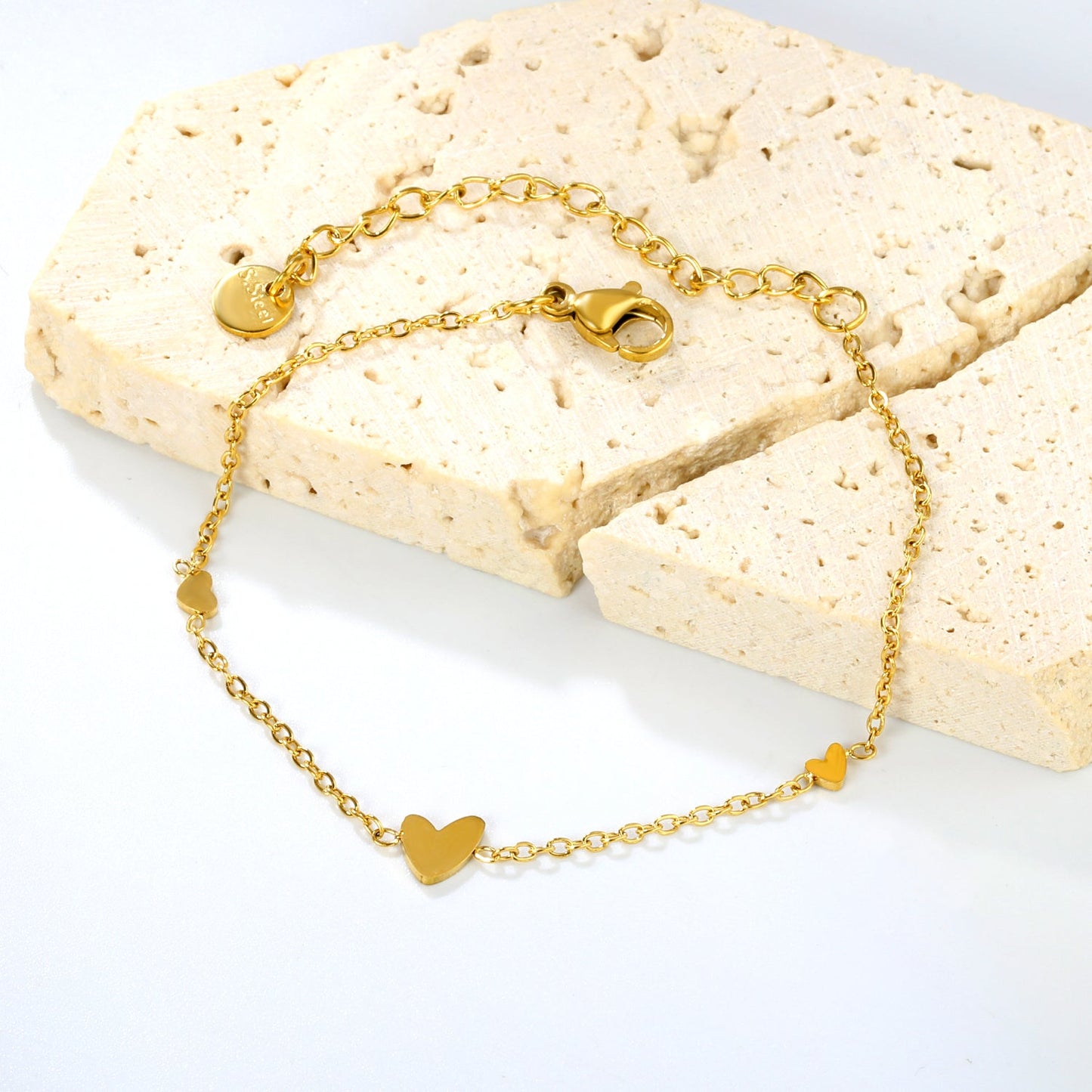 5.8*6.5mm 1 crooked heart + 3.7*2.8mm 2 heart accessories 0.3 cross chain 16+5cm+6mm round plaque bracelet gold color