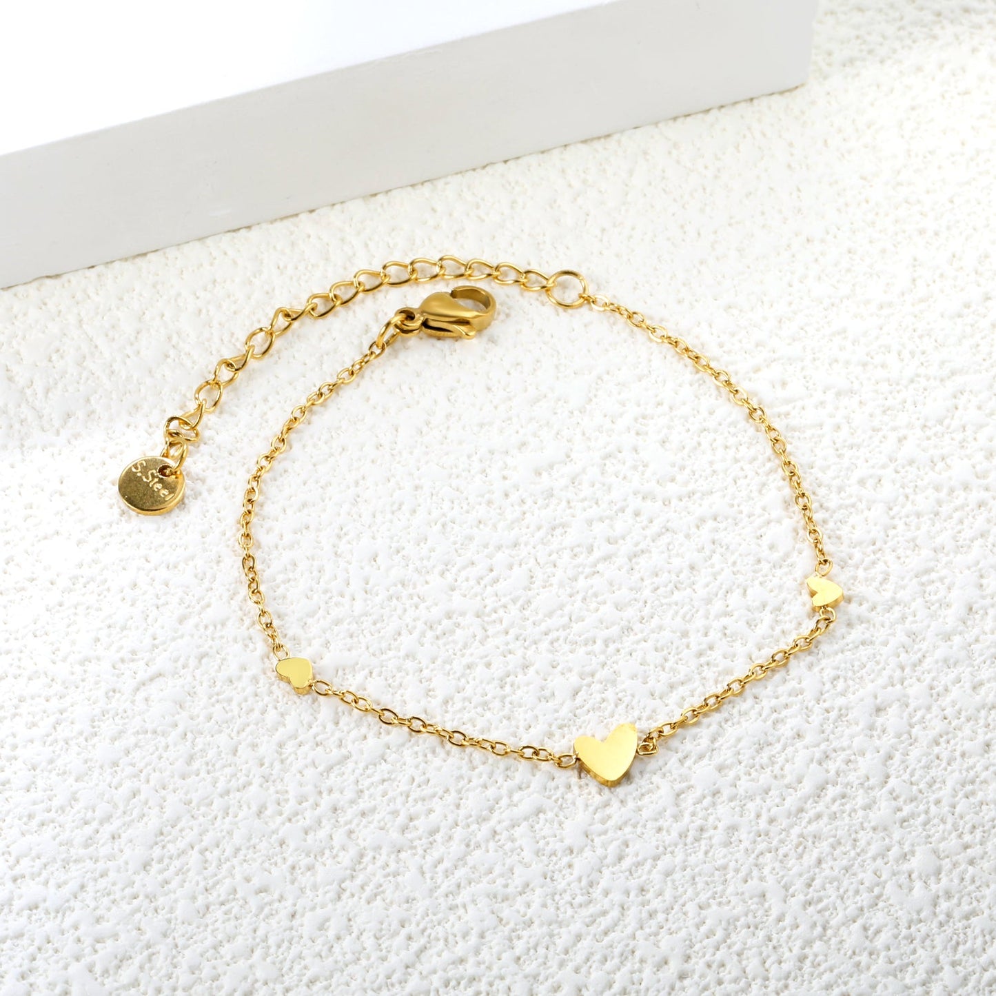 5.8*6.5mm 1 crooked heart + 3.7*2.8mm 2 heart accessories 0.3 cross chain 16+5cm+6mm round plaque bracelet gold color