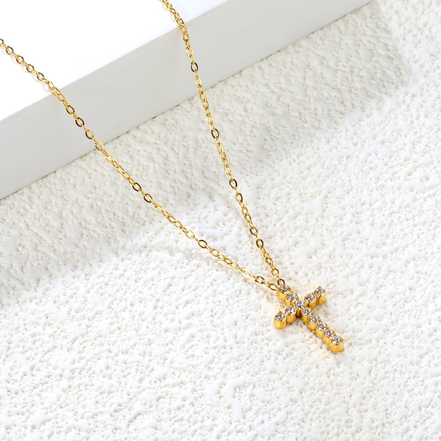 10x16.8mm cross CNC white zirconia pendant 0.3 cross chain 40+5cm+6mm round pendant necklace gold