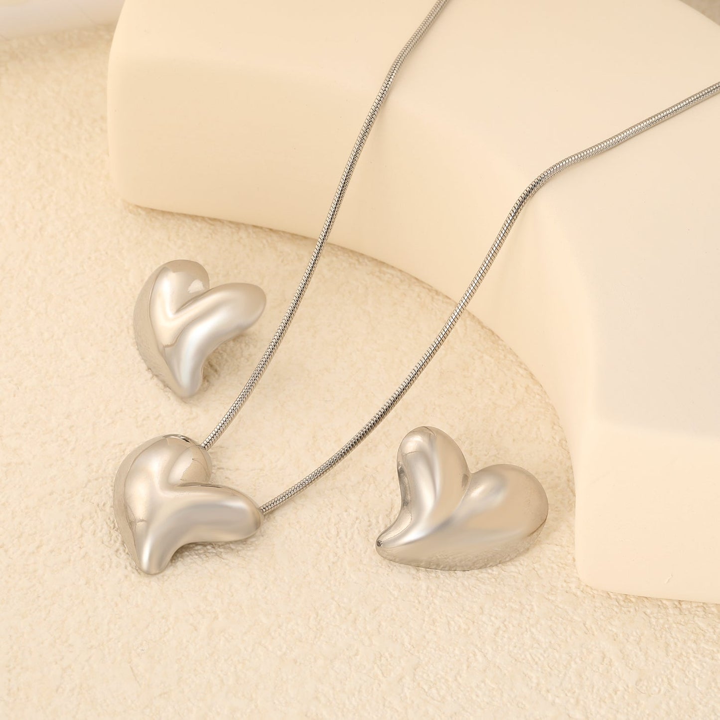Love Set Steel/Gold/Mixed Earrings: 27*27.3mm Pendant: 27*27.3mm 1.6 Round Snake Chain 43+5cm+6mm Round Tail Tag