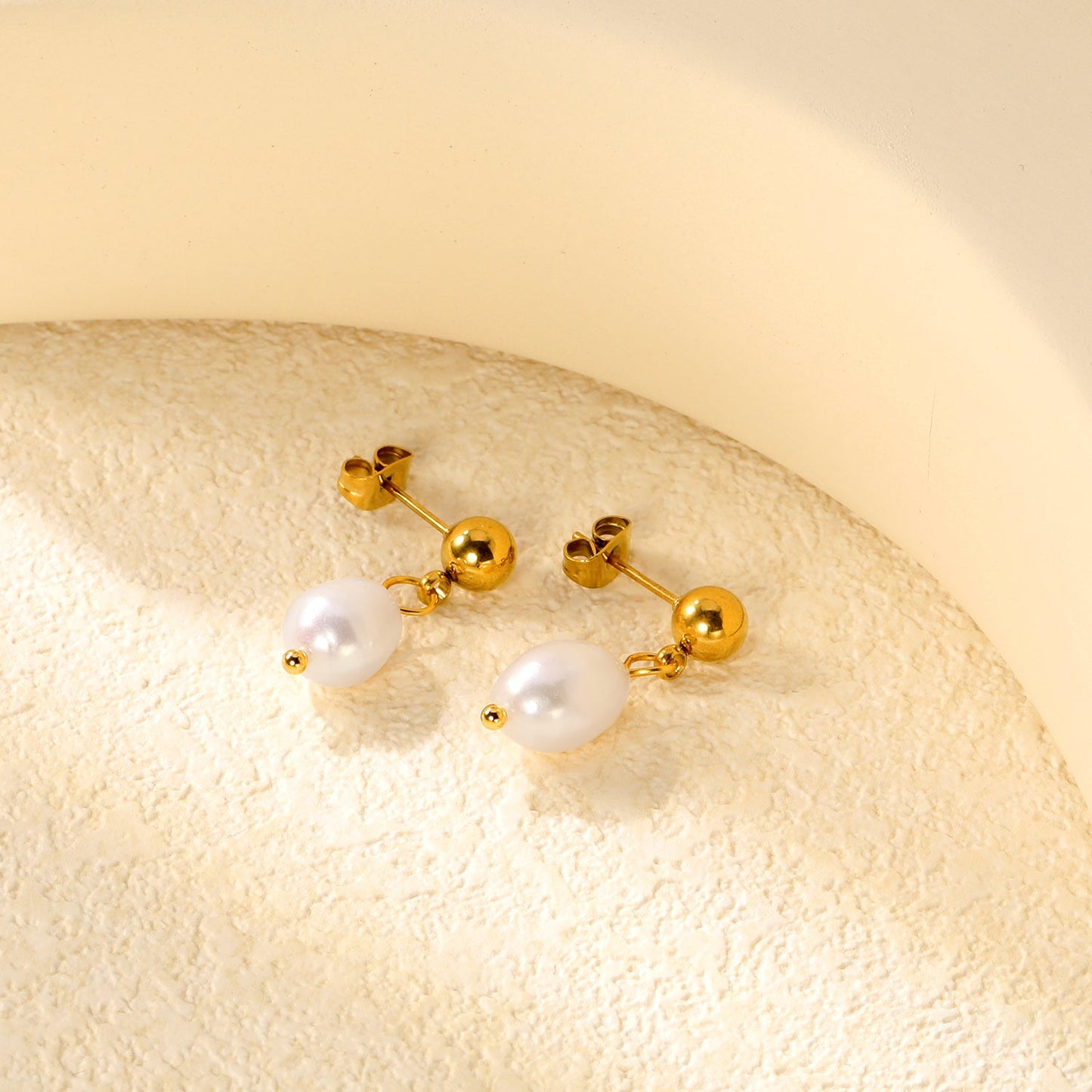 8.4*12mm freshwater pearl pendant+6mm steel earrings gold color