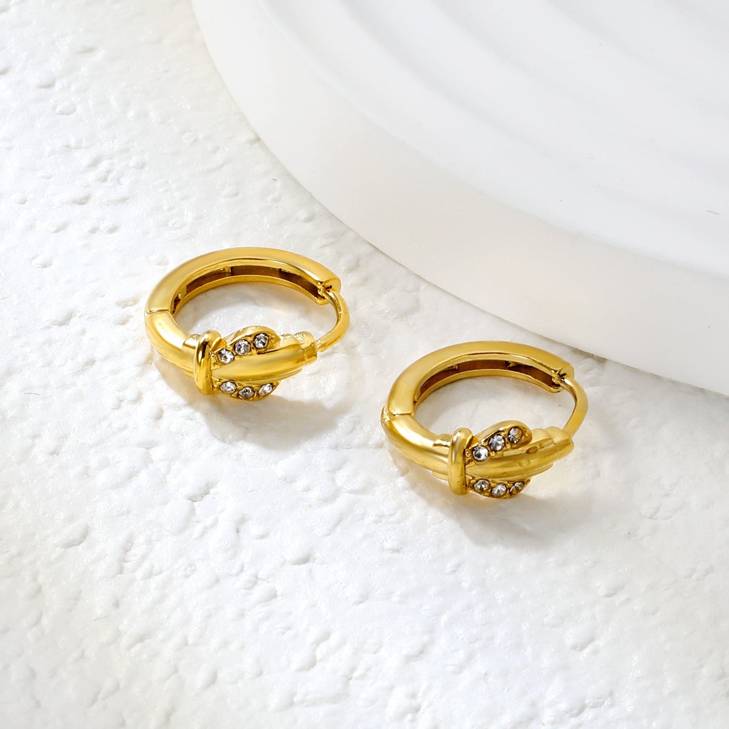 5.5 x 8.5mm cactus-shaped imitation white Czech crystal earring with a 2.2mm earring post and a 10mm inner diameter, gold-colored