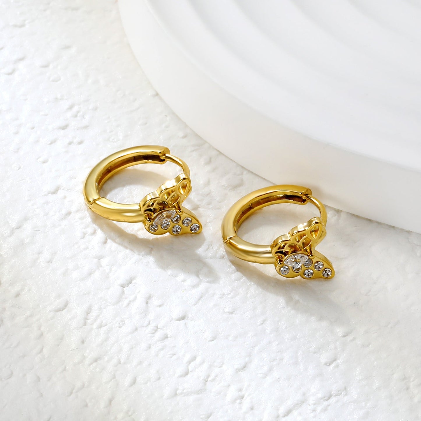 9.1 x 6.8mm Semi-Hollow Butterfly with White Zirconia Earring Hook 2.2 x Inner Diameter 10mm Earring Gold