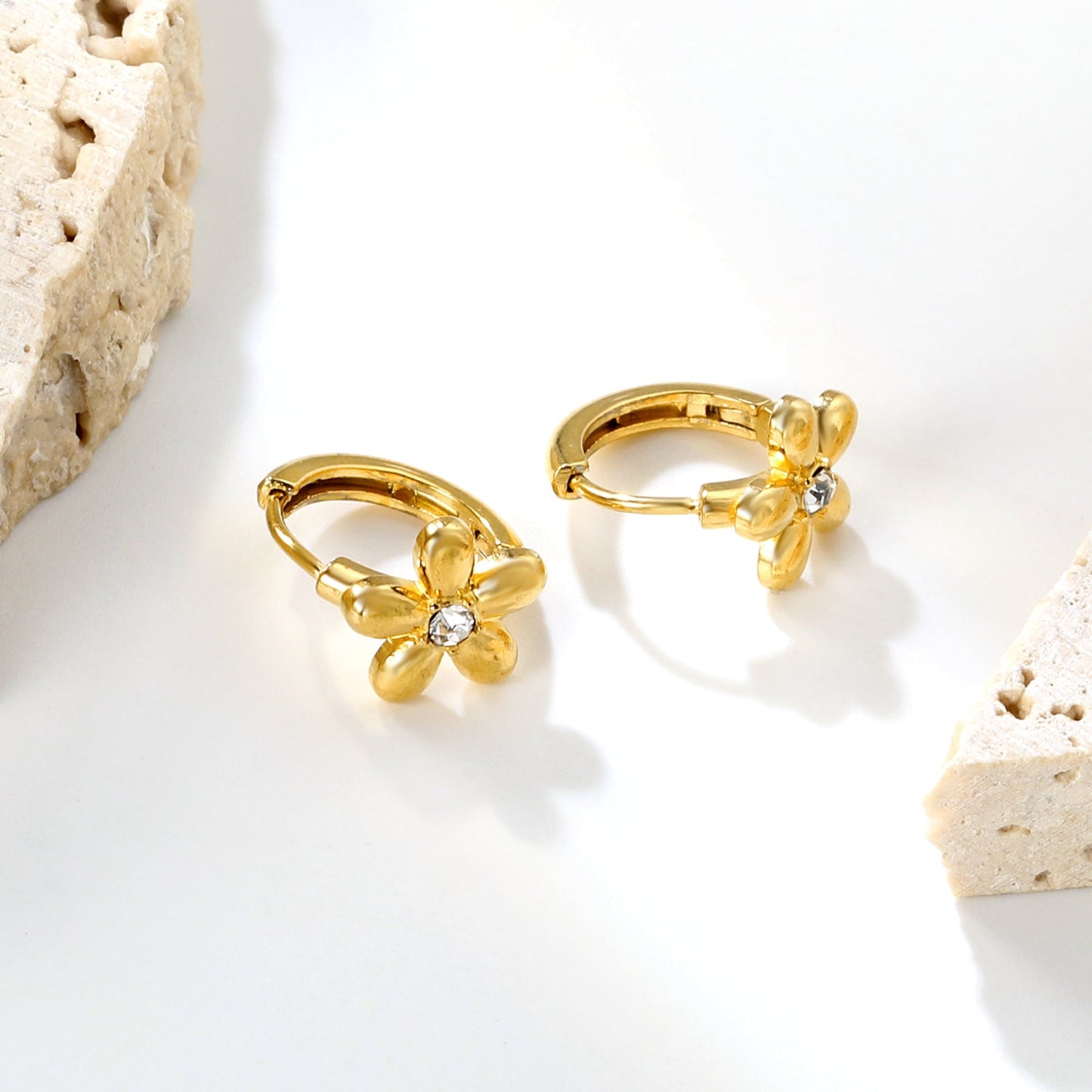 10mm flower-shaped white zirconia earring with a 2.2mm post and a 10mm inner diameter, gold color