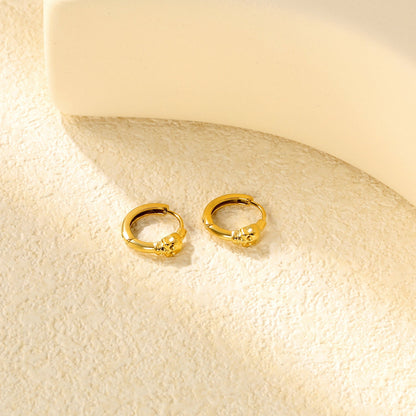 3.9 x 6.2 mm skull-shaped polished earring, ear hook 2.2 x inner diameter 10 mm, earring, gold color