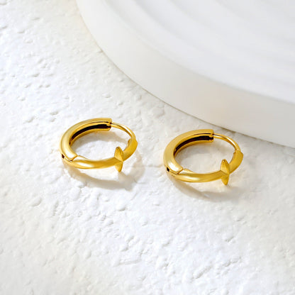 5.4mm cross-shaped with polished finish, earring hook 2.2 x inner diameter 10mm, gold-colored earrings
