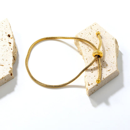4.6*8.9mm Hollow Round Live Clasp 23cm Bracelet Golden